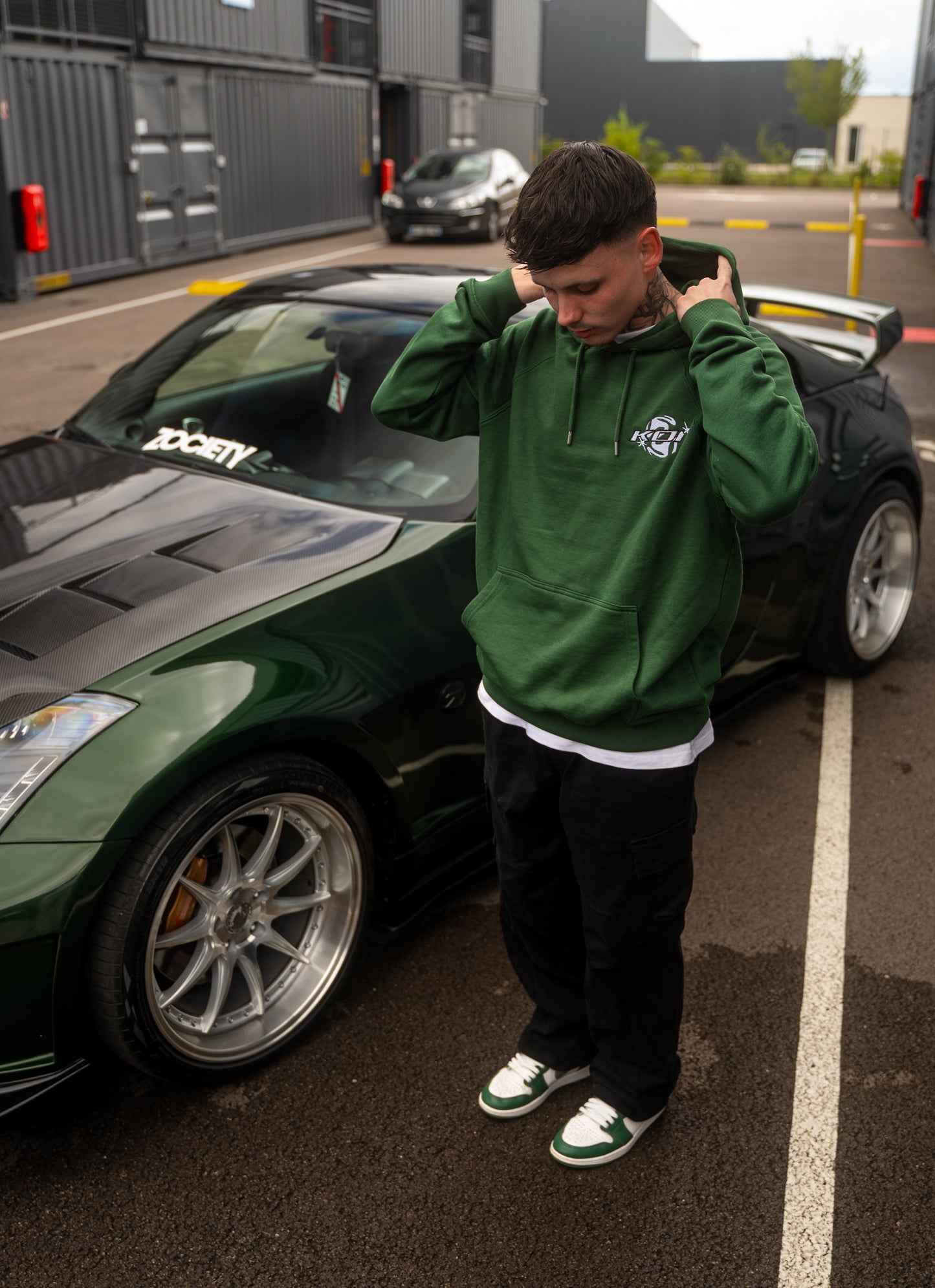 HOODIE VERT KOI X GREENZ 350Z