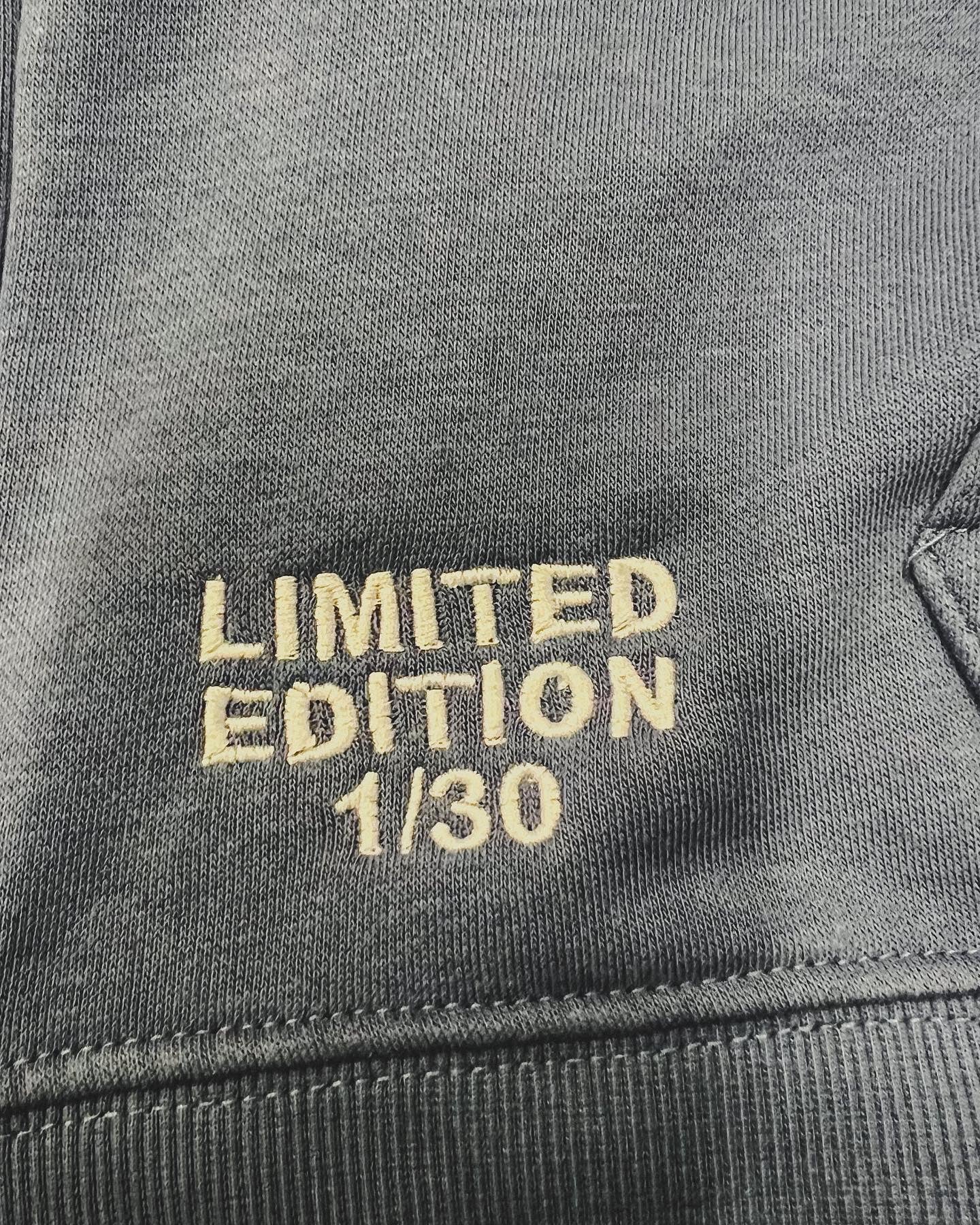 HOODIE LIMITÉ (30 EXEMPLAIRES) KOI E30